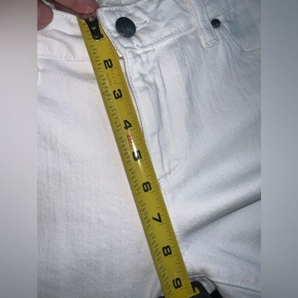 Paige Skyline Ankle Peg Jeans in White Size 30 EUC - Picture 11 of 12